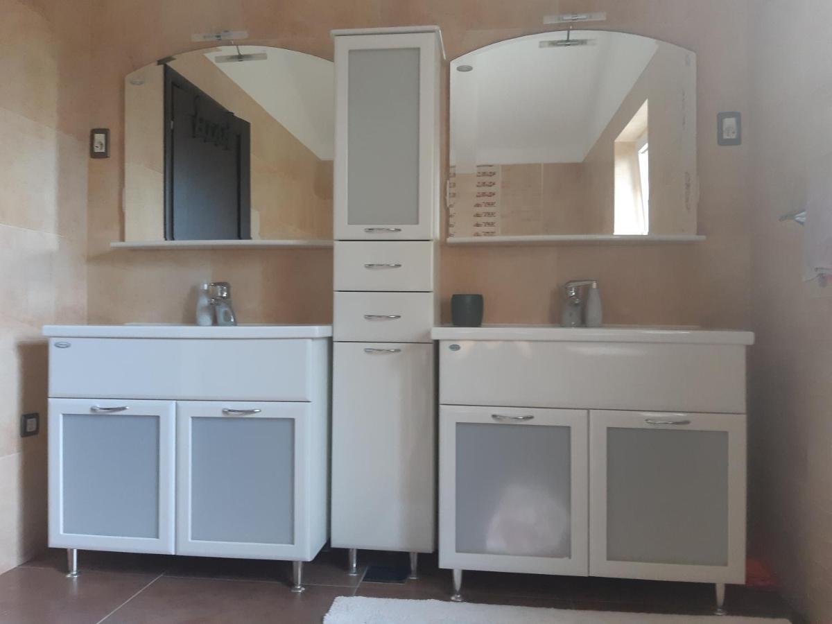 Apartments In Villa Azra Рієка Екстер'єр фото