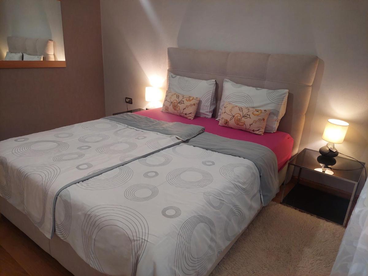 Apartments In Villa Azra Рієка Екстер'єр фото