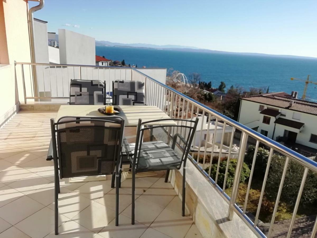 Apartments In Villa Azra Рієка Екстер'єр фото